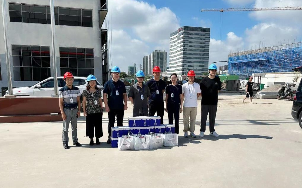 【夏日送清涼 關(guān)懷暖人心】——江蘇春為工會開展“夏送清涼”活動