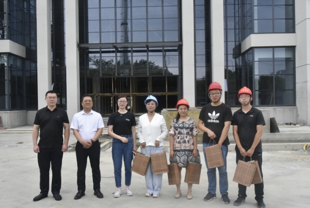 悠悠夏日長,春為送清涼